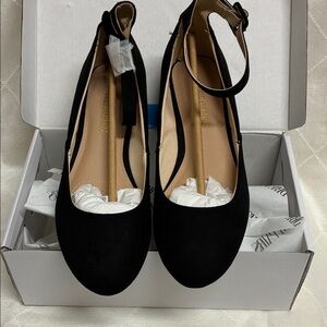 Dream Pairs Black Women's Flats with Ankle Strap